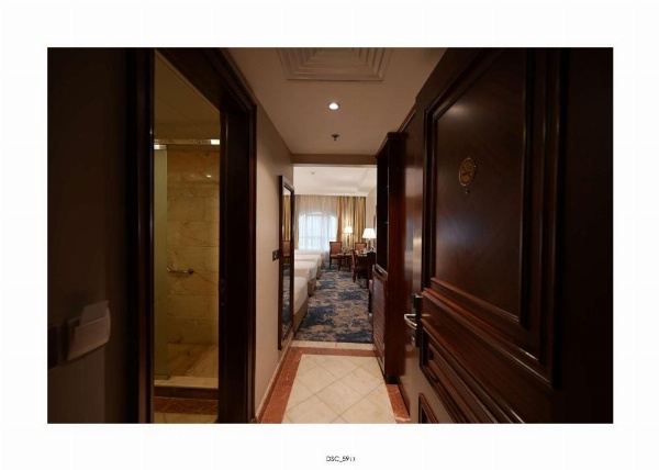 Emaar Royal Hotel image 6